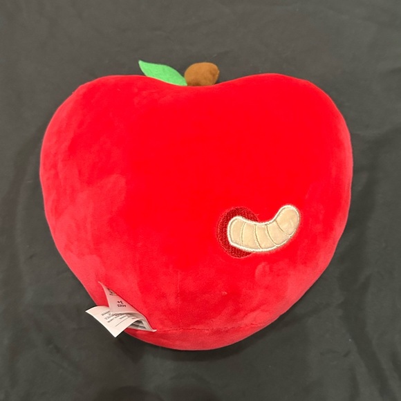 Ressie Apple Squishmallow - Picture 2 of 2